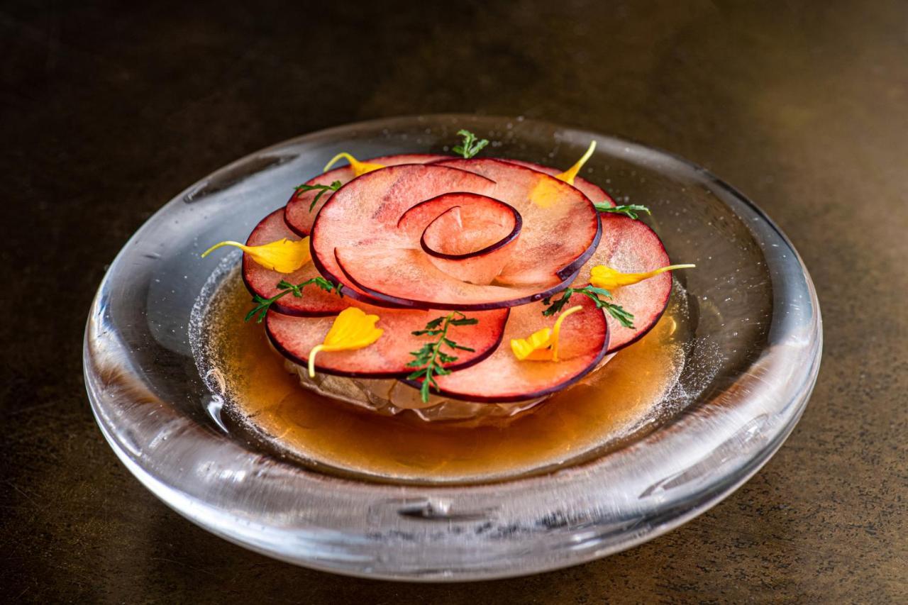 Hotel Pacai, Vilnius, A Member Of Design Hotels ภายนอก รูปภาพ A dish at the restaurant